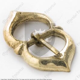 DOUBLE POINTED BUCKLE 1550-1650